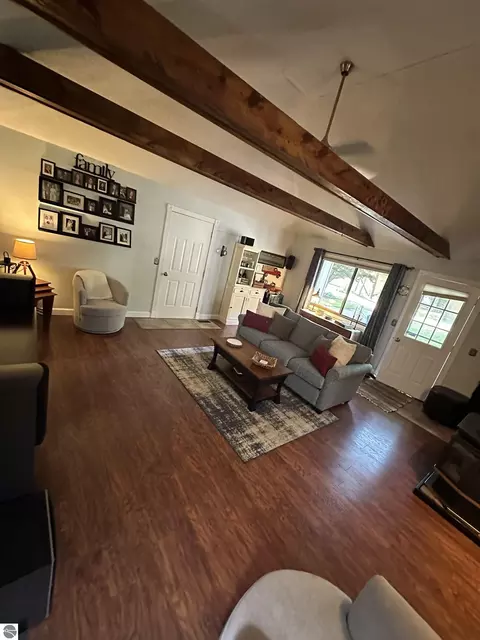 Living - 5437 E 8th St, Au Gres, MI 48703 photo 4 of 6