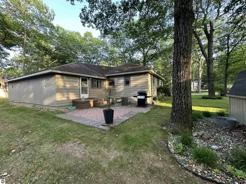 Exterior - 5437 E 8th St, Au Gres, MI 48703 photo 10 of 22