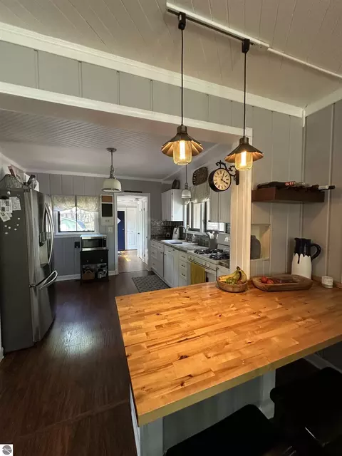 Kitchen - 5437 E 8th St, Au Gres, MI 48703 photo 6 of 6