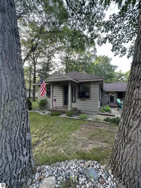 Exterior - 5437 E 8th St, Au Gres, MI 48703 photo 18 of 22