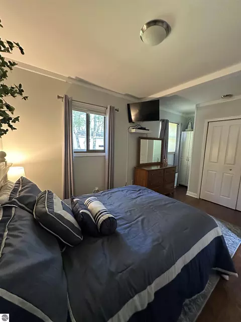 Bedroom - 5437 E 8th St, Au Gres, MI 48703 photo 3 of 3