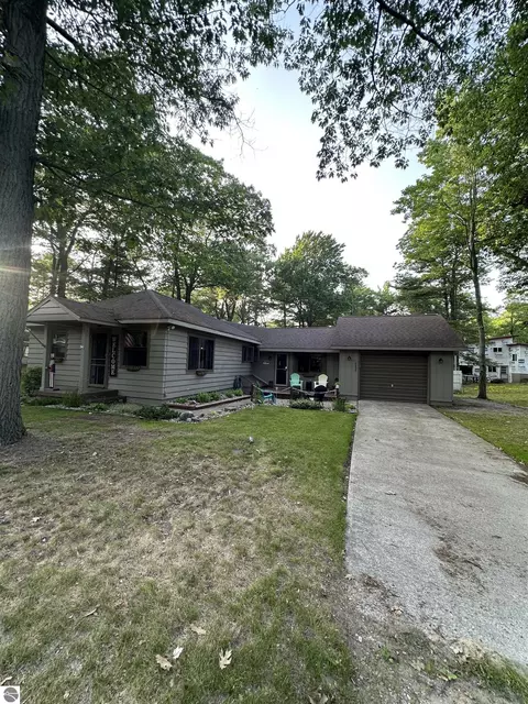 Exterior - 5437 E 8th St, Au Gres, MI 48703 photo 19 of 22
