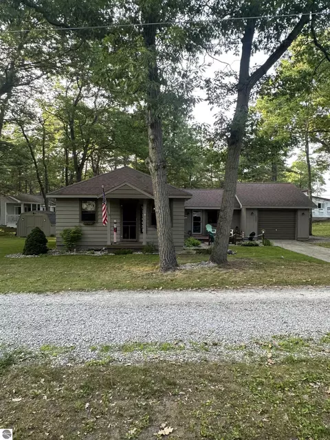 Exterior - 5437 E 8th St, Au Gres, MI 48703 photo 21 of 22