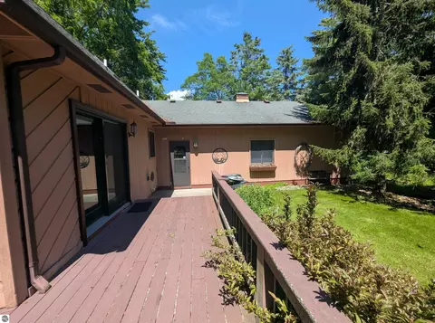 Exterior - 5110 Huron Breeze Dr, Au Gres, MI 48703 photo 12 of 23