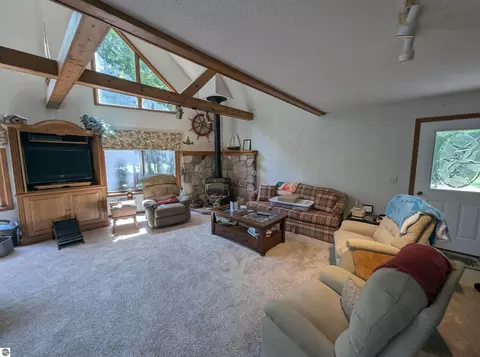 Living - 5110 Huron Breeze Dr, Au Gres, MI 48703 photo 5 of 5