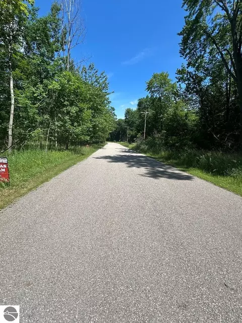 S Point Lookout Road, Au Gres, MI 48703 photo 2