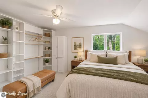 Bedroom - 9948 Harmony Dr, Interlochen, MI 49643 photo 4 of 4