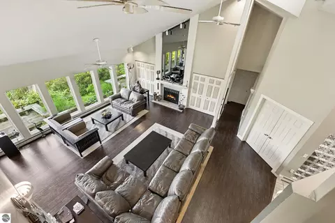 Living - 9948 Harmony Dr, Interlochen, MI 49643 photo 2 of 4