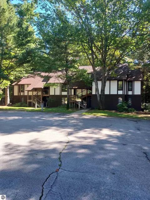 6493 Deer Path # 105, Bellaire, MI 49615