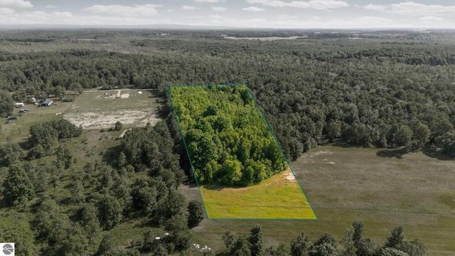 B Irvin Road, Kingsley, MI 49649