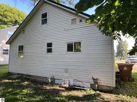 106 Webster St, Ithaca, MI 48847 photo 6