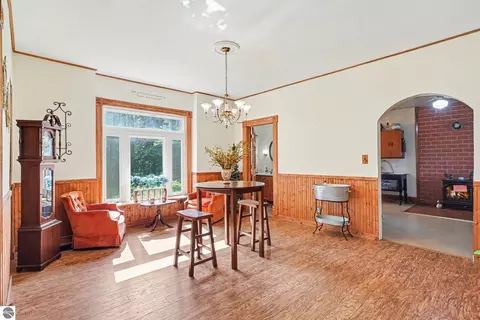 Dining - 3780 E Coe Rd, Shepherd, MI 48883 photo 1 of 2