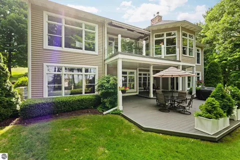 3981 Smokey Ridge Rd, Traverse City, MI 49686