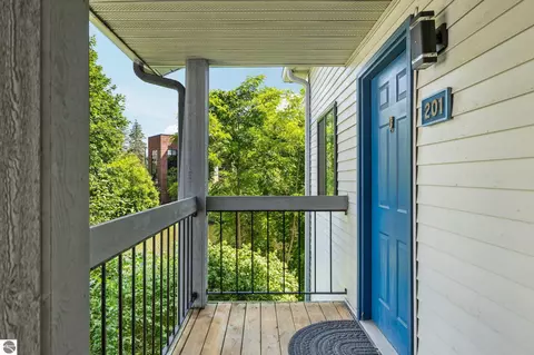 545 Riverine Dr # 201, Traverse City, MI 49684