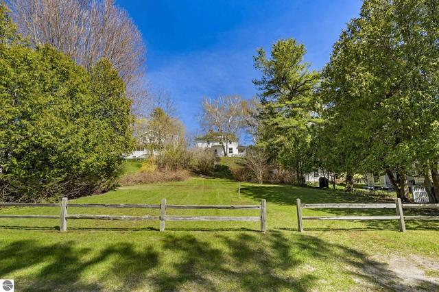 00 N First St, Leland, MI 49654