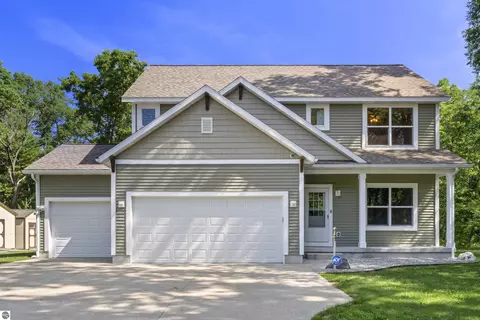 5842 Caberfae Hwy, Manistee, MI 49660