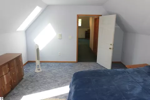 Bedroom - 4769 Feather Trl, Edmore, MI 48829 photo 8 of 12