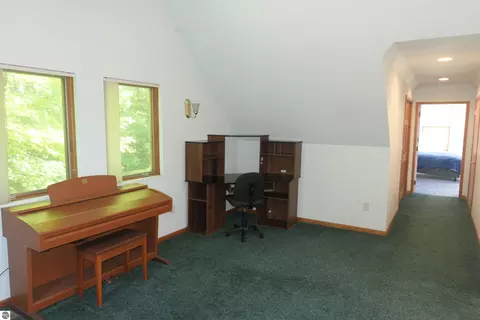 Entry Way - 4769 Feather Trl, Edmore, MI 48829 photo 1 of 1