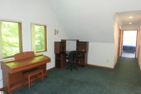 Entry Way - 4769 Feather Trl, Edmore, MI 48829 photo 1 of 1