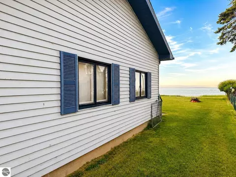 Exterior - 2383 Green Dr, Au Gres, MI 48703 photo 2 of 2
