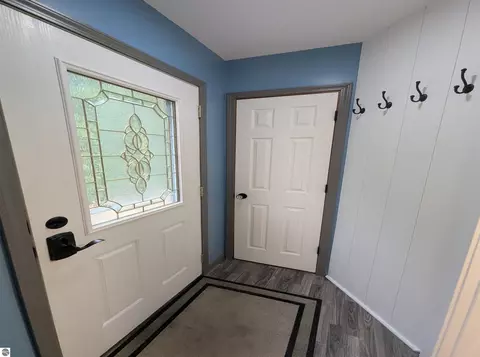 Entry Way - 387 N Huron, Au Gres, MI 48703 photo 1 of 1
