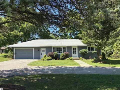 12160 S West Bay Shore Dr, Traverse City, MI 49684