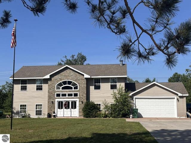 8444 Pineview, Mancelona, MI 49659