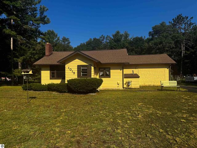 1015 N Us-23, East Tawas, MI 48730