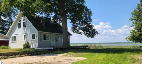 1035 Cranberry Pike, East Tawas, MI 48730