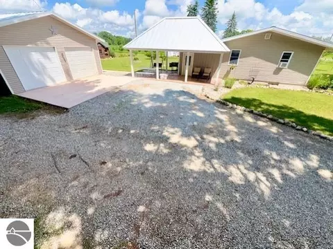 4721 E Sidney Rd, Stanton, MI 48888 photo 36