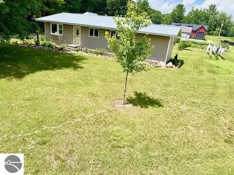 4721 E Sidney Rd, Stanton, MI 48888 photo 34