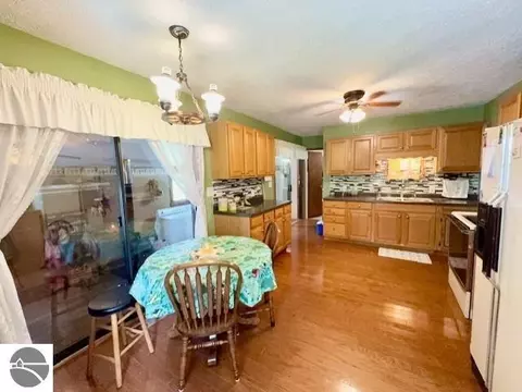 4721 E Sidney Rd, Stanton, MI 48888 photo 7