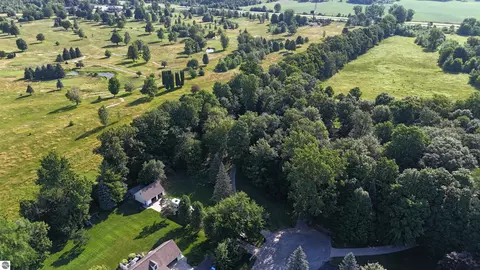 View/Area - 8800 Golfside Ct, Shepherd, MI 48883 photo 2 of 2