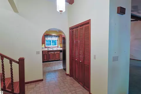 Entry Way - 8800 Golfside Ct, Shepherd, MI 48883 photo 1 of 2