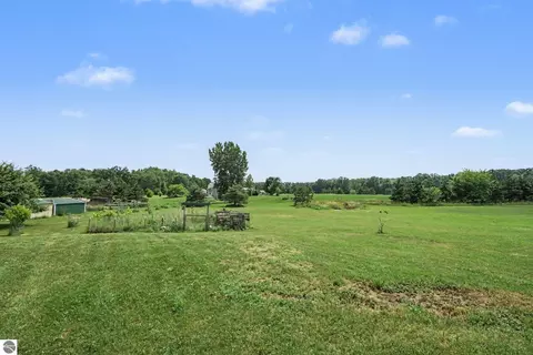 1448 E Walton Rd, Shepherd, MI 48883 photo 13