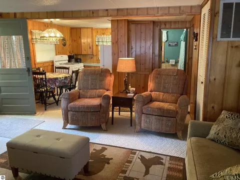 Living - 3945 Martin Rd, Lupton, MI 48635 photo 1 of 4