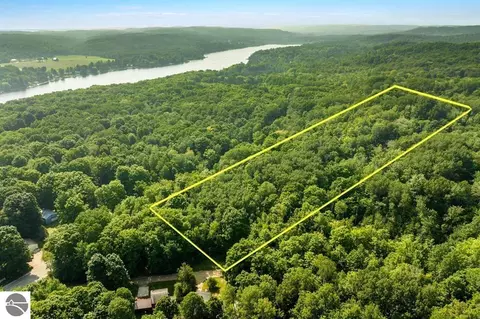0 Six Mile Lake Rd, Ellsworth, MI 49729