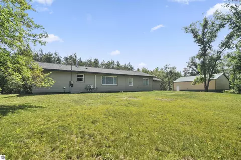 Exterior - 6838 Williams Trl, Grayling, MI 49738 photo 3 of 8