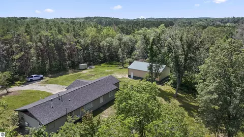 View/Area - 6838 Williams Trl, Grayling, MI 49738 photo 6 of 7