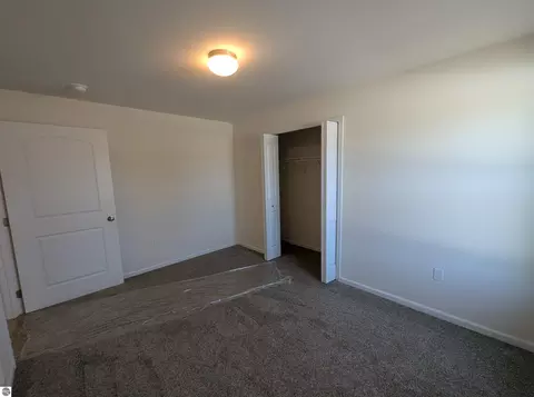 Bedroom - 257 Stern Dr, Au Gres, MI 48703 photo 2 of 6