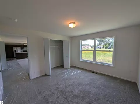 Bedroom - 257 Stern Dr, Au Gres, MI 48703 photo 6 of 6