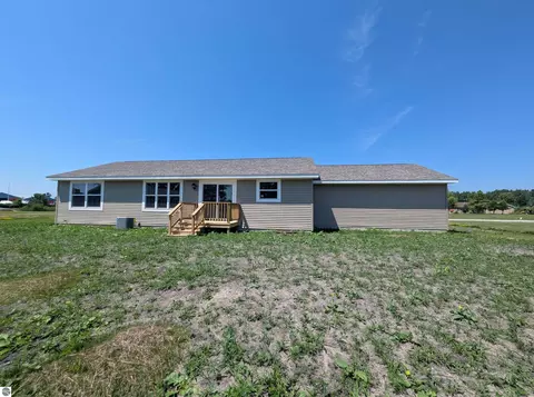 Other - 257 Stern Dr, Au Gres, MI 48703 photo 4 of 10