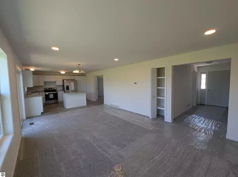 Living - 263 Stern Dr, Au Gres, MI 48703 photo 2 of 3