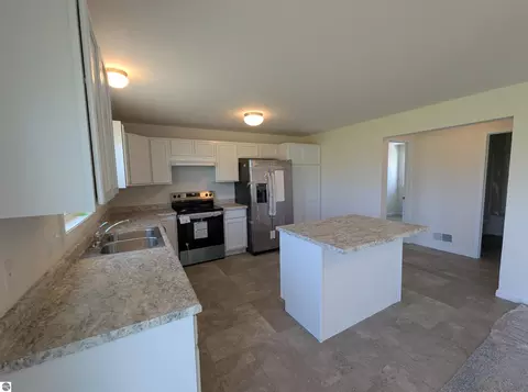 Kitchen - 263 Stern Dr, Au Gres, MI 48703 photo 3 of 3