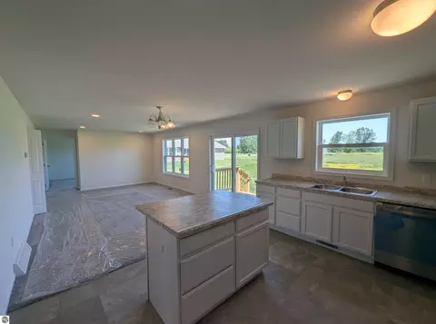 Kitchen - 263 Stern Dr, Au Gres, MI 48703 photo 2 of 3