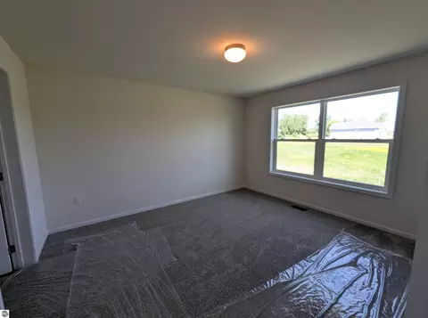 Bedroom - 263 Stern Dr, Au Gres, MI 48703 photo 3 of 4