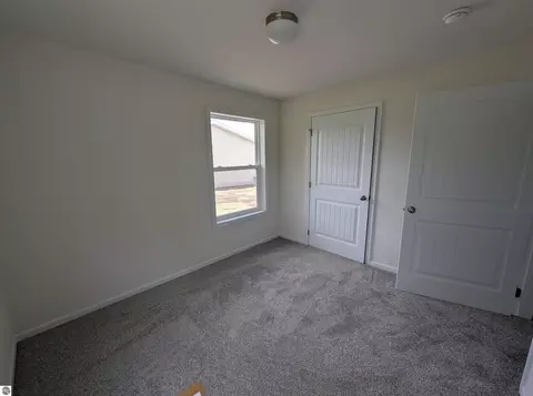Bedroom - 268 Stern Dr, Au Gres, MI 48703 photo 5 of 6