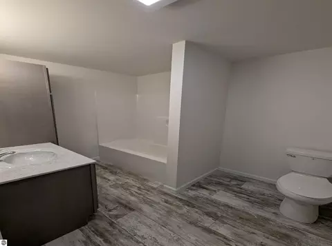 Bath - 268 Stern Dr, Au Gres, MI 48703 photo 3 of 6