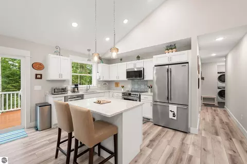 Kitchen - 9232 S Flaska Dr, Cedar, MI 49621 photo 5 of 5