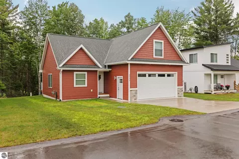 Exterior - 9232 S Flaska Dr, Cedar, MI 49621 photo 2 of 9